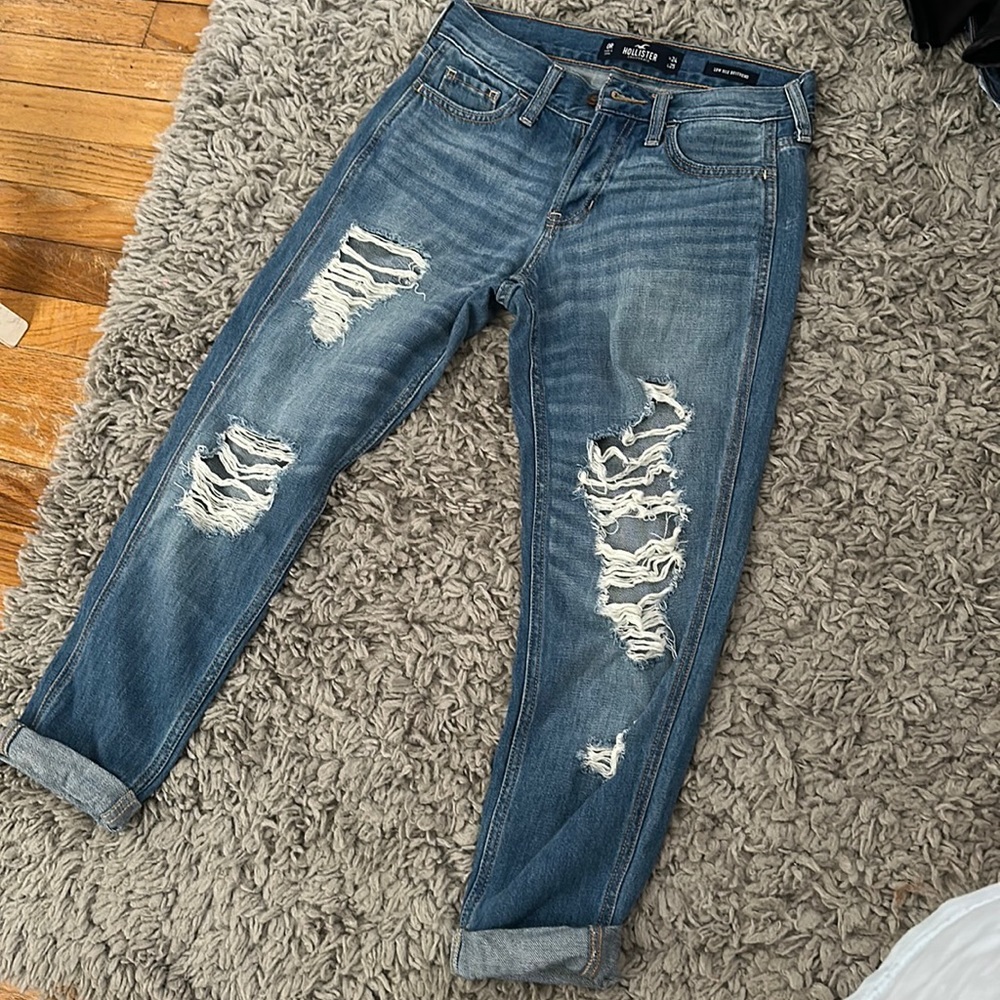 Hollister low rise boyfriend jeans